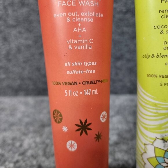 2 Pacifica Beauty Deep Cleansing Brightening Face Wash  Kale Detox Glow Baby 5Oz - Picture 3 of 7